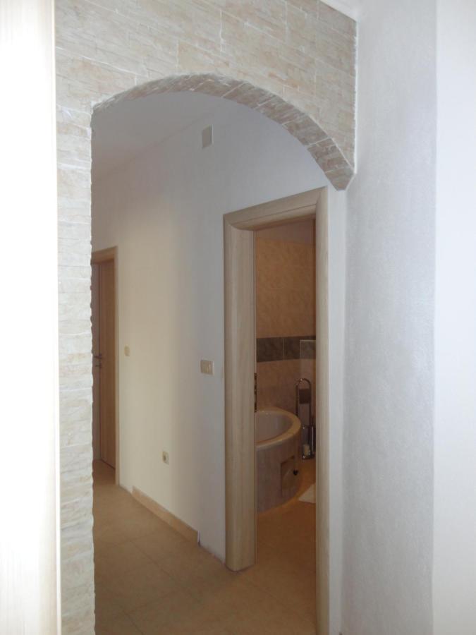 Apartman Bozic Kaštel Štafilić Exterior foto