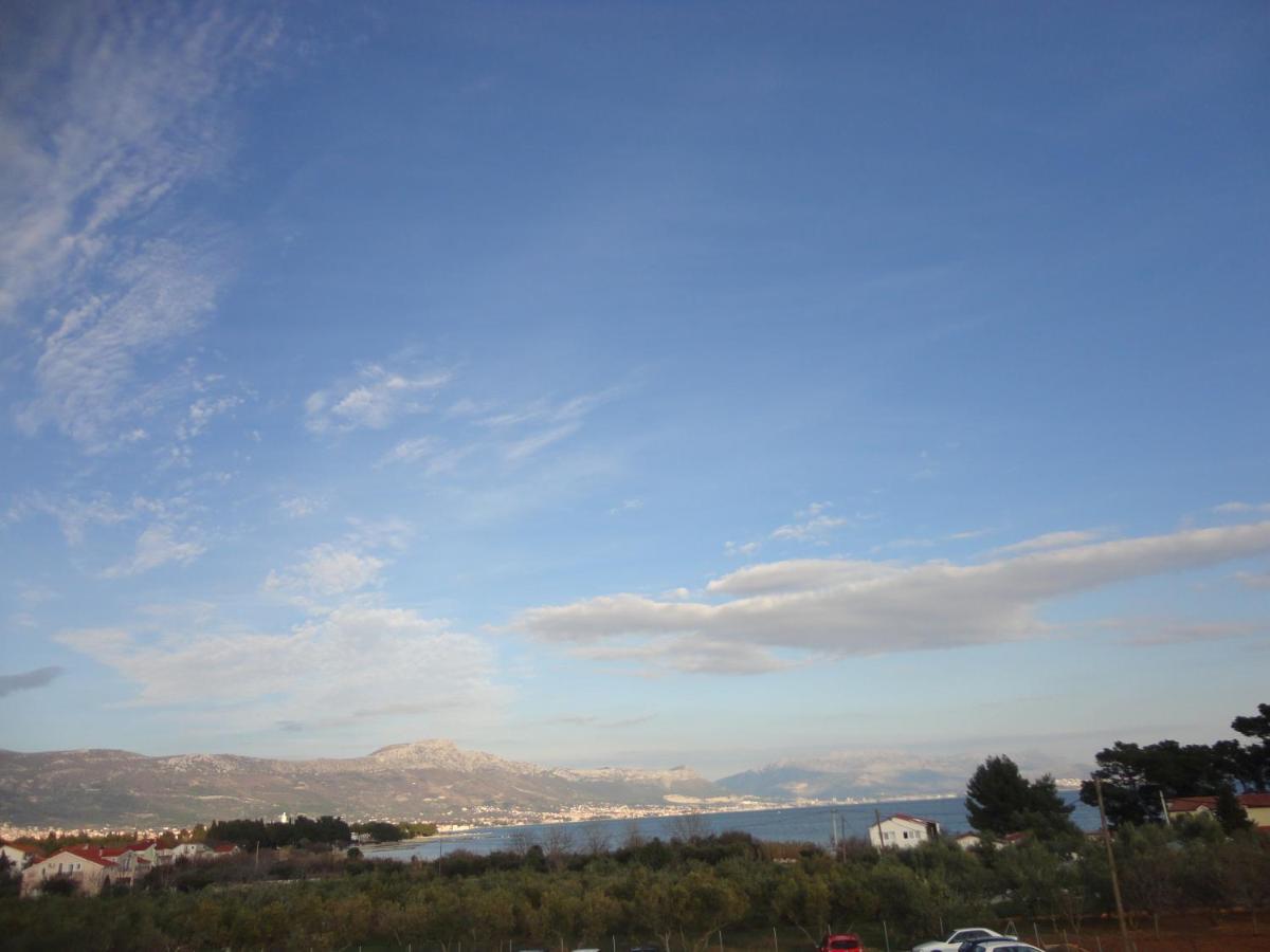 Apartman Bozic Kaštel Štafilić Exterior foto